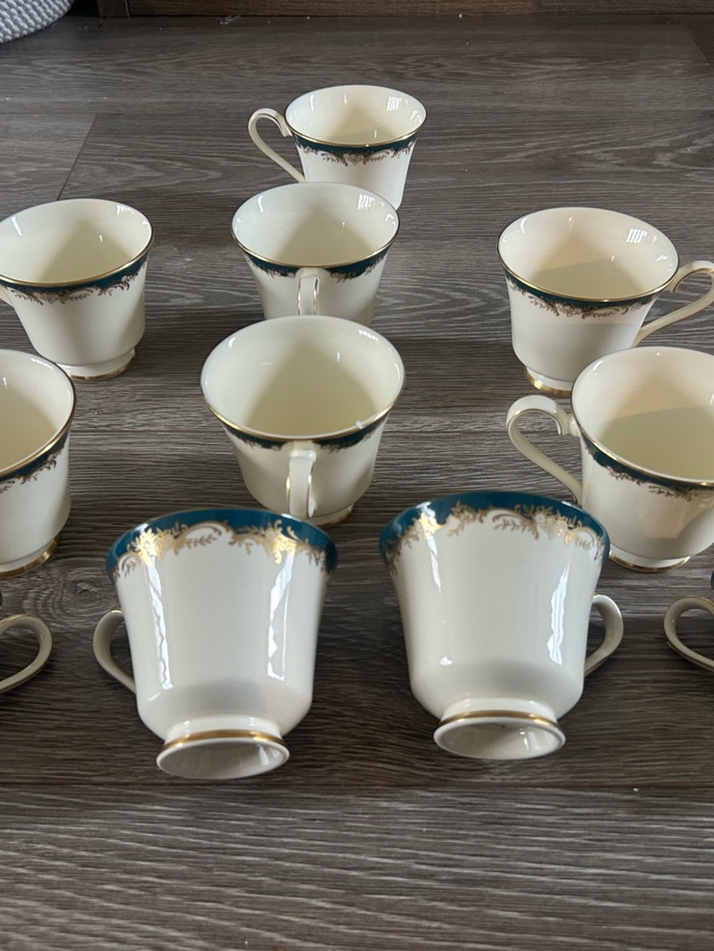 Minton Grosvenor Fine Bone China Teacups – Set of 8 – England